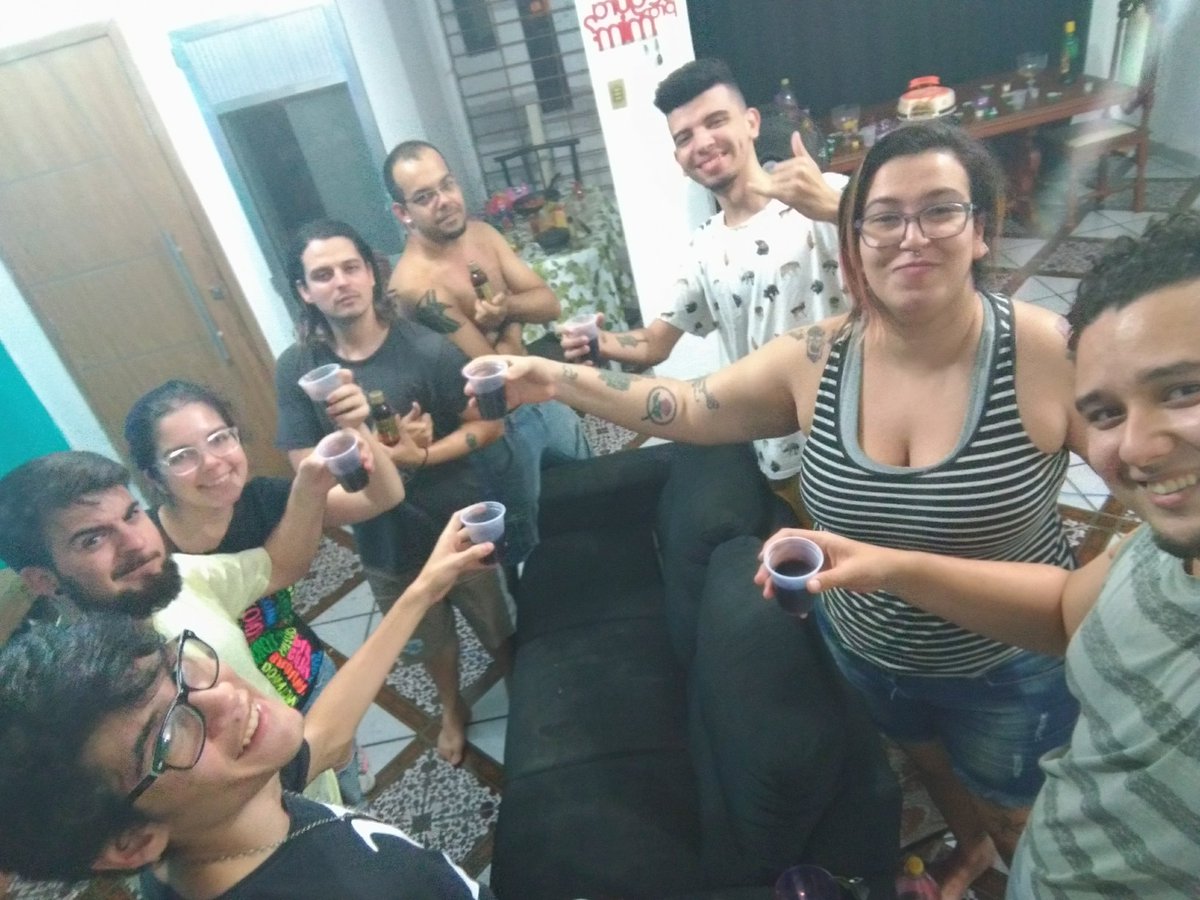 TaaatiMachado's tweet image. Um brinde a melhor Tracer BR que completou mais uma primavera esse mês! 
@LobatoMosby 

#TheGameAwards
#Baderna