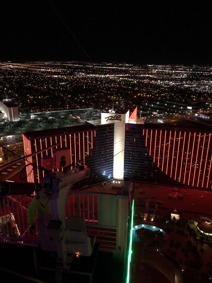 msgilly86's tweet image. The zip line was AWESOME!!!