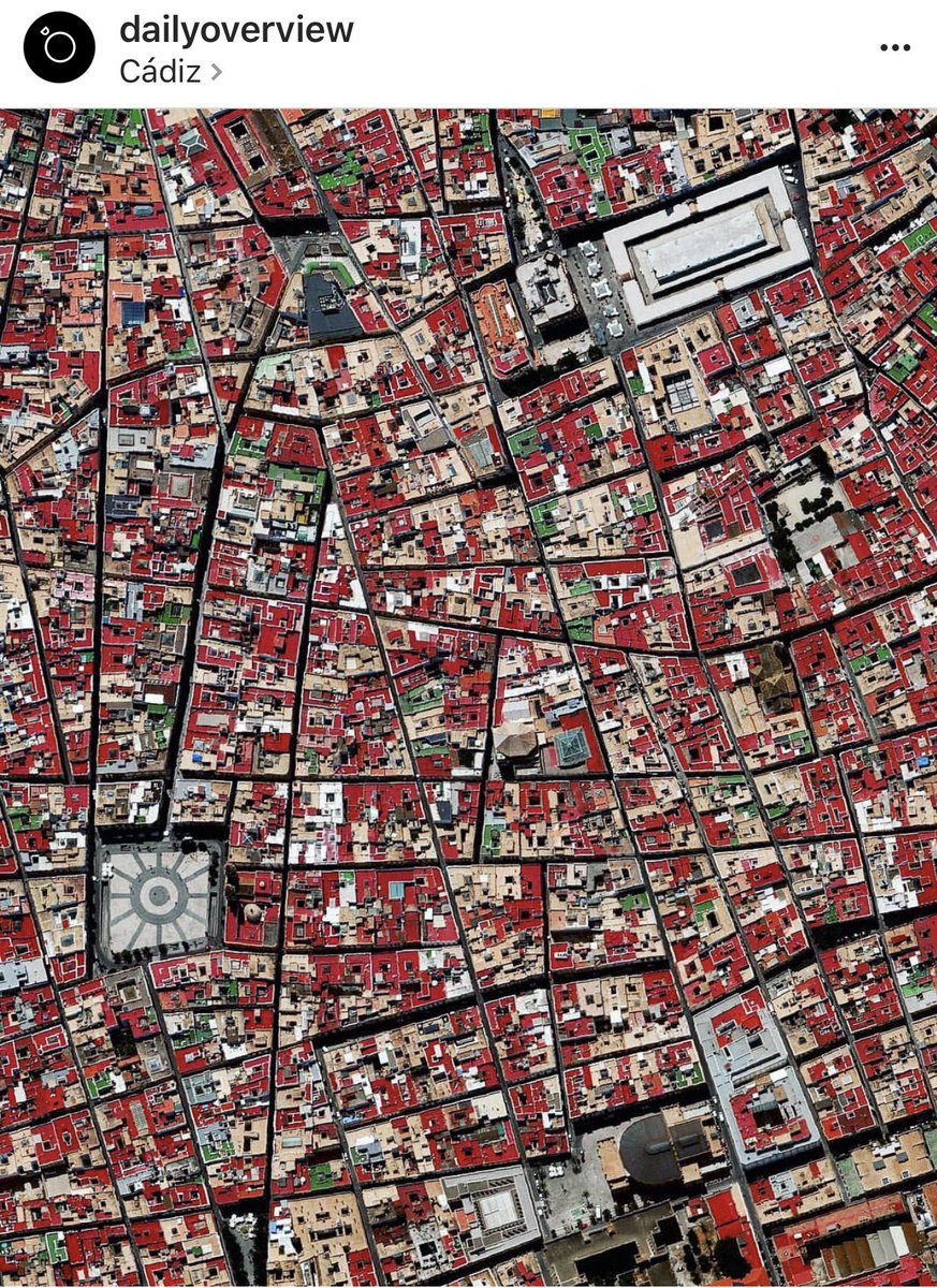 jaapmodder's tweet photo. Cádiz, Spain. Via @instagram ➡️ #urbanism #urbanpatterns #patternlanguage #cádiz #spain https://t.co/G5XxJ7JD5B