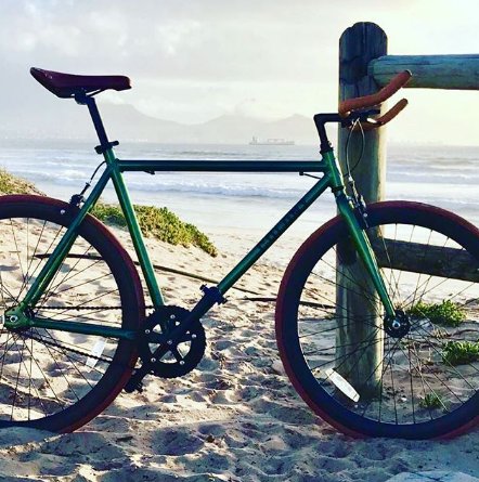 ColonyCycles's tweet photo. Kickoff your weekend with an adventure. #StyleOverSpeed #CapeTown https://t.co/yXhoVL9gz8