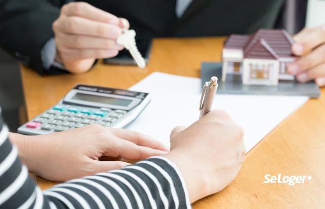 🏡L'#immobilier est encore et toujours le placement préféré des #Français : 7⃣0⃣% des ménages considèrent que l’investissement immobilier est utile pour l’économie‼️👉bit.ly/2nFI6aO