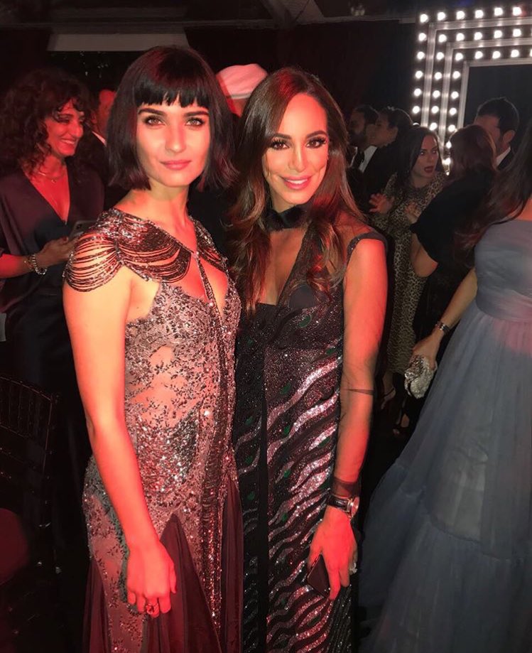 tuba_mag's tweet image. #TubaBüyüküstün #DIFF17