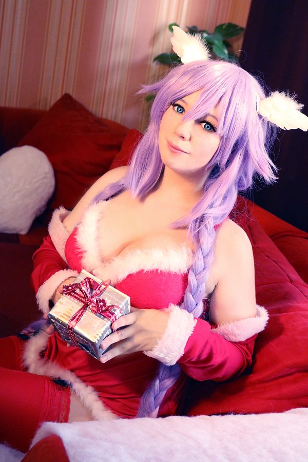 UnderTheCosplay tweet picture