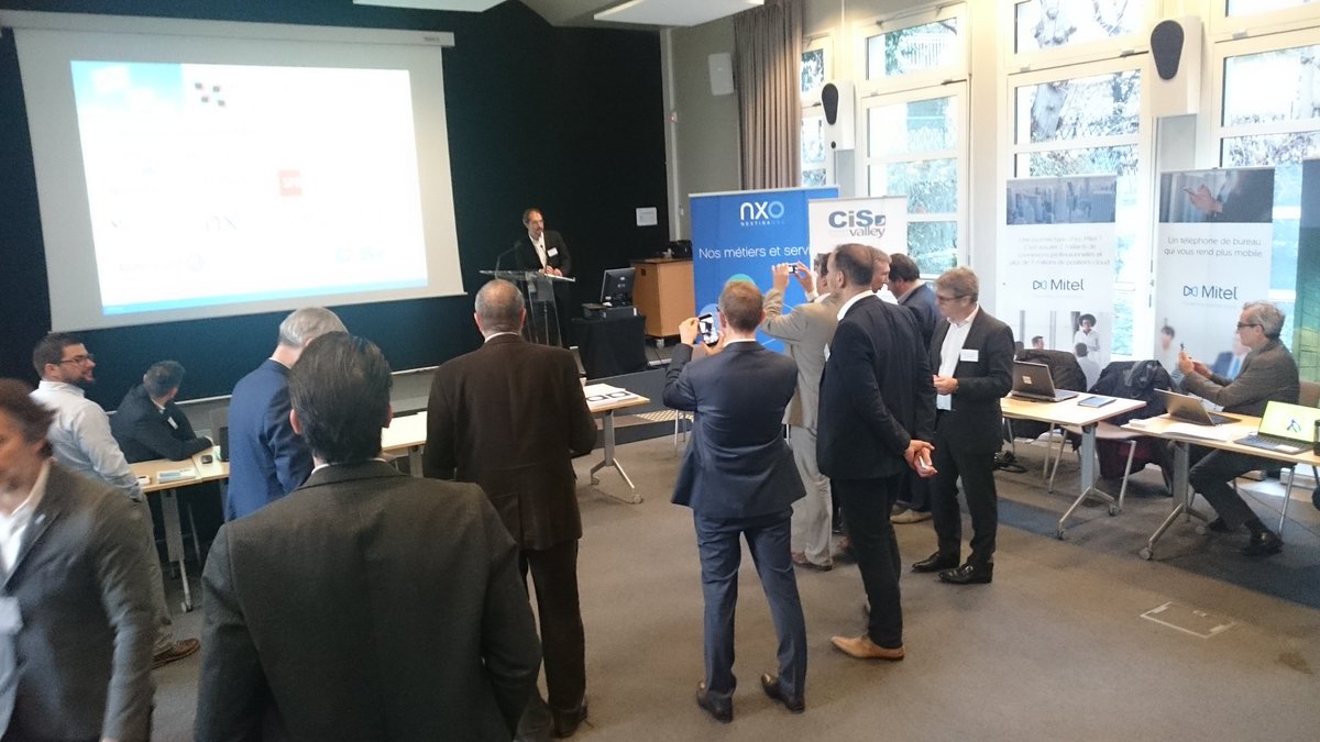 Duvalfra's tweet photo. Lancement de la journée annuelle #FFCTIC par Christophe Chevalier avec @Mitel_FR @jrickauer #Ucomms #Cloud #CX https://t.co/Ho8Qs0lW25