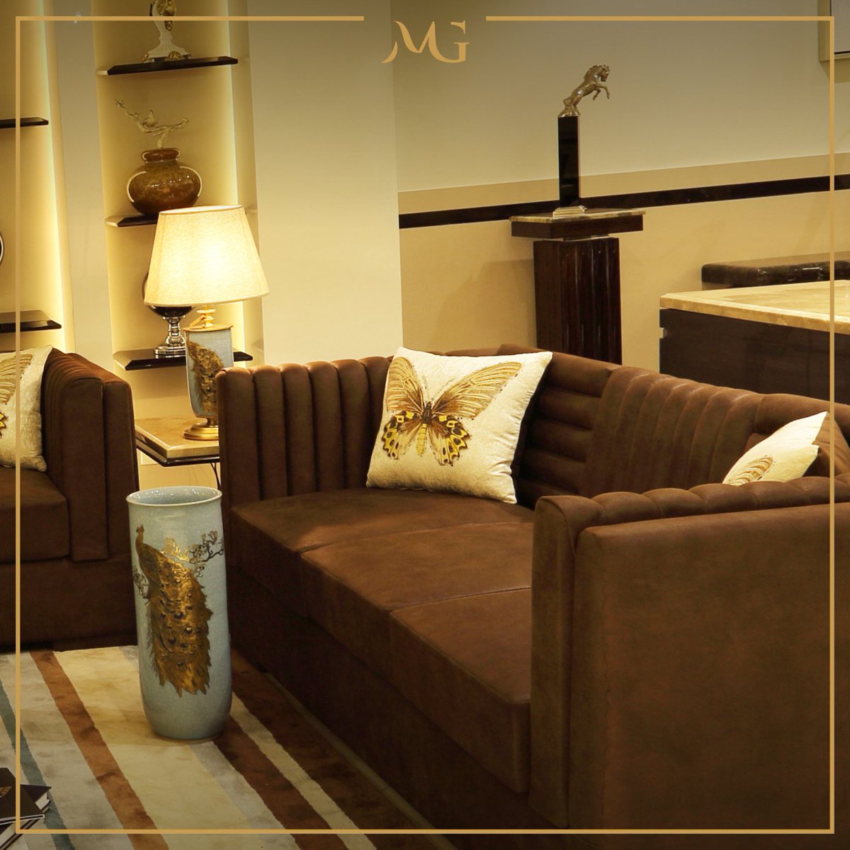 marigoldfurnish's tweet photo. Own the gold.
#MarigoldFurnishers #LuxuryFurniture #sofa #LuxurySofa #UniqueCraftsmanship #PieceOfArt #InteriorDecoration #FurnitureShowroomDelhi #FurnitureShowroomKirtiNagar
https://t.co/md8DSTn8LD
C-22 A, Mansarover Garden
Kirti Nagar, Satguru Ram Singh Marg New Delhi https://t.co/0ydpyW47ME
