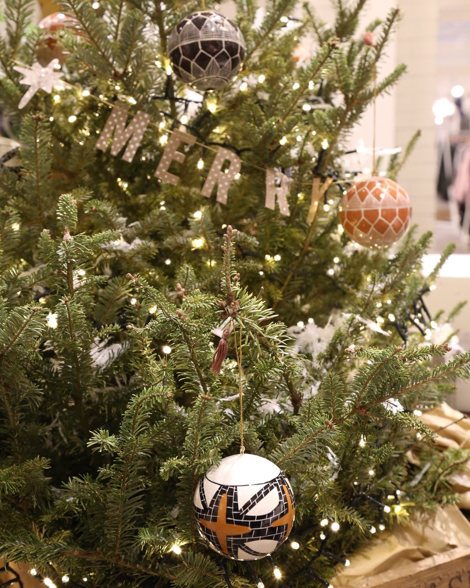 Ho ho ho, have we got some balls for ju! Pick a tree and drop by at Juttu #Juttu #Falalalalalalalala #EnjoyTheLittleThings #XmasShizzle