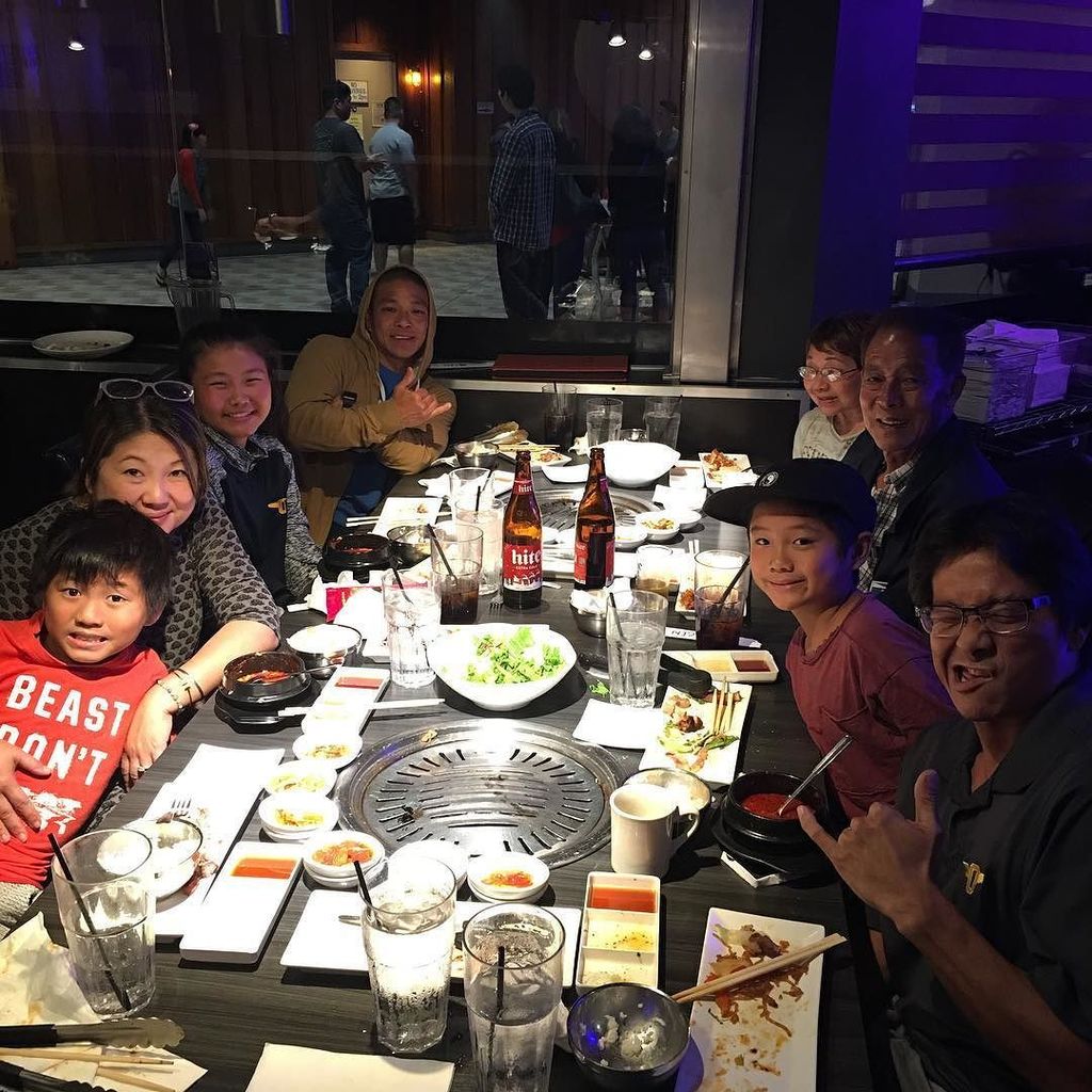 haradas004's tweet photo. Good post game family dinner. I think we will be back a gen @genkoreanbbq #dlgrtd #ohanaharada #wegotimes #gen #koreanbbq #bellyfull https://t.co/g2uO4cUXSo https://t.co/Qvr6tmRuXN