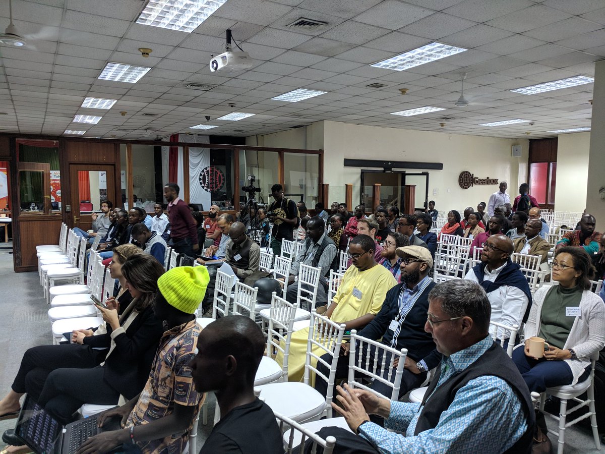 Simon Höher tweet media