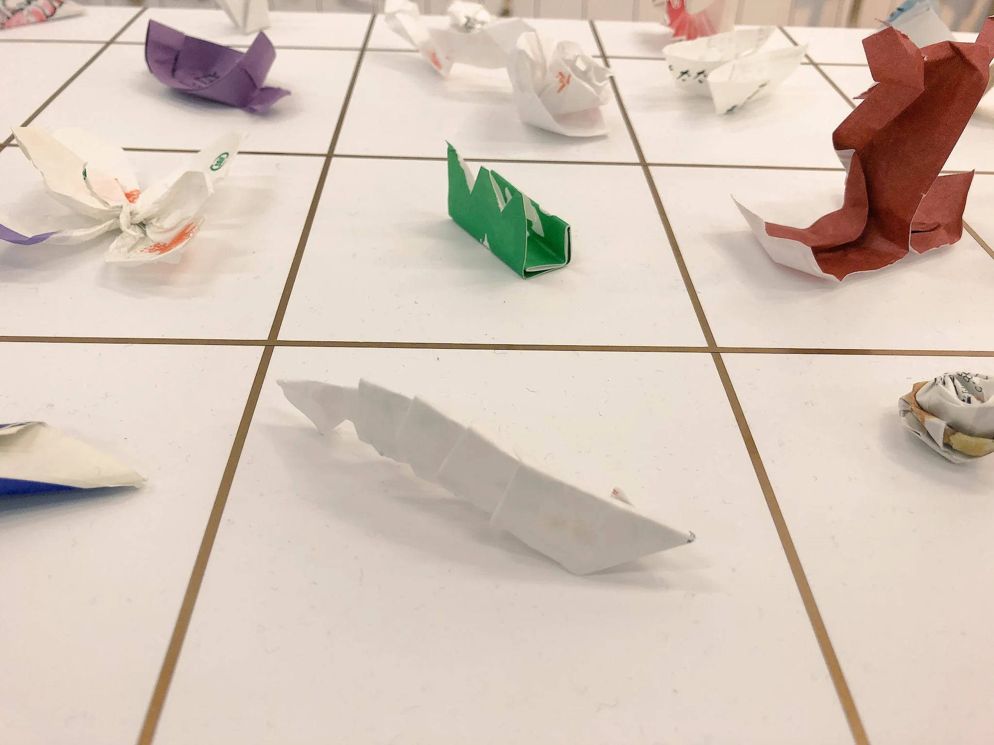 日本人特有の文化！飲食店でお客さんが半ば無意識に箸袋で作った造形物の数々ｗｗｗ