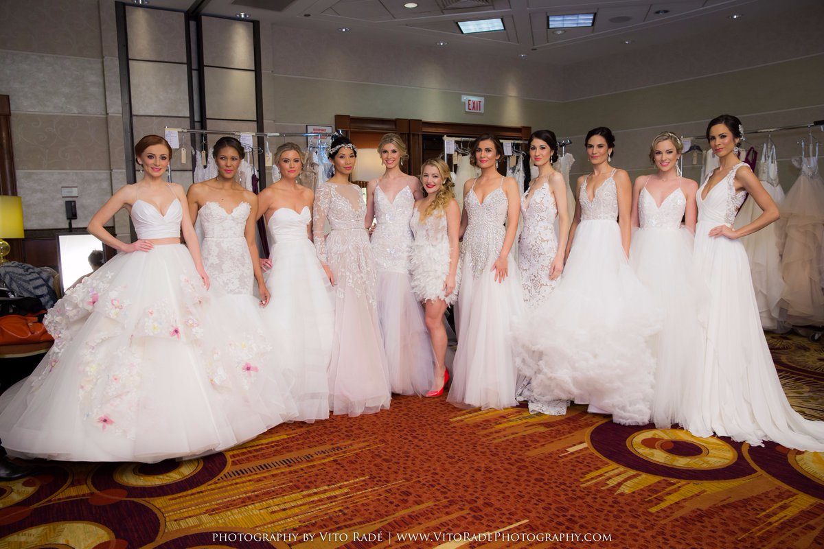 BridalExpoInc's tweet photo. #FlashbackFriday to our runway show with the fabulous @misshayleypaige! #chicagobrides #weddingplanning https://t.co/VOeduhRpVH