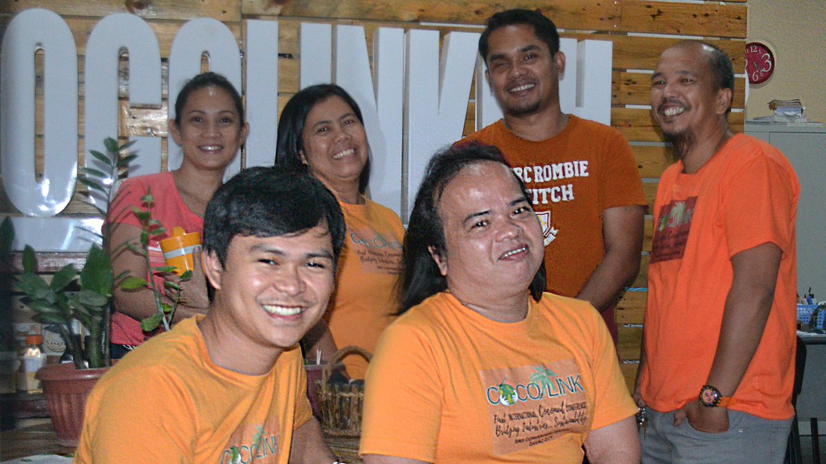 cocolinkph's tweet photo. We support “Leave no one behind: end violence against women and girls.” #OrangeTheWorld @acdivoca @UN International Day on Elimination of Violence Against Women, 2017 #cocolinkph @cocolinkph https://t.co/7il9gRPuHq