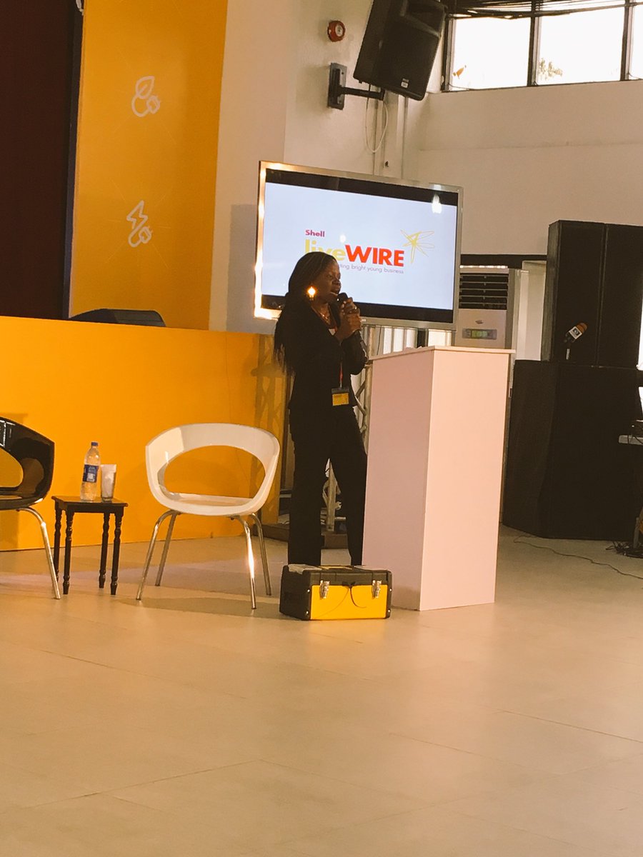 sola_abulu's tweet photo. “We plan to train 5000 Nigerians in solar energy” - Ngozi Atalor of @DeRahbsEnergy - @Shell_Nigeria Livewire beneficiary -making her pitch to industry leaders @Shell #makethefuture accelerator event in Port Harcourt - FridayMotivation https://t.co/xnN6xxYhjj