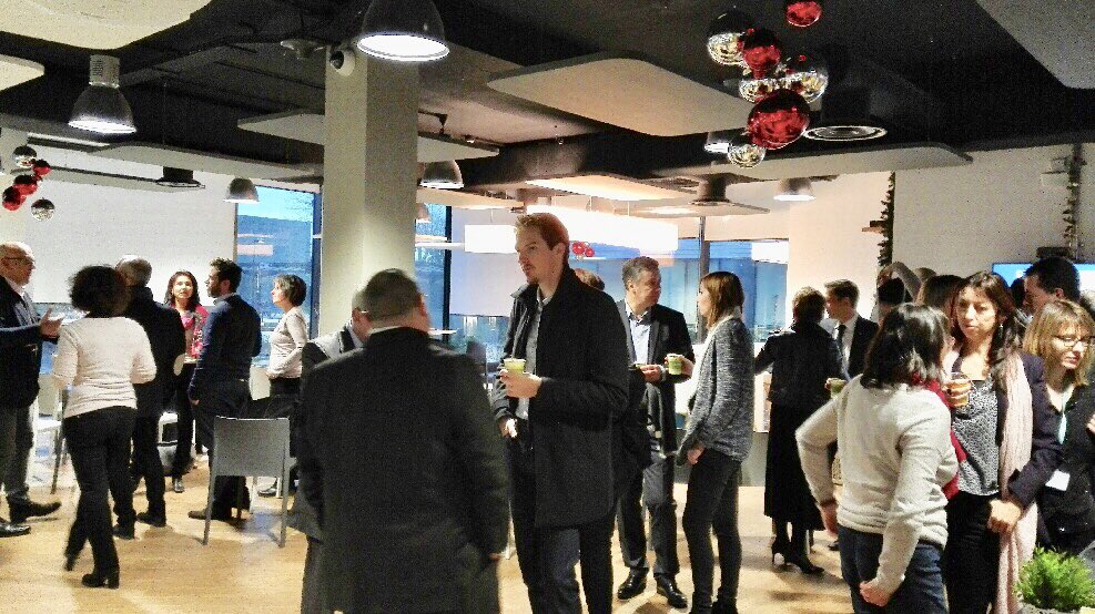 Échanges très interactifs sur l'Emploi, la Formation, la transformation des compétences, la rétention de talents avec le député <a href="/BrunoBonnellOff/">Bruno Bonnell</a> et les chefs d'entreprise du <a href="/gevil_69/">gevil</a> ce matin sur Adely <a href="/HurniLaurence/">laurence hurni</a>