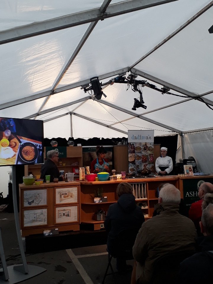 Vegetable pakora first up on festival stage <a href="/PadstowXmas/">Padstow Christmas Festival 🎄</a> with <a href="/_dadimas/">dadima's | by Anni</a>