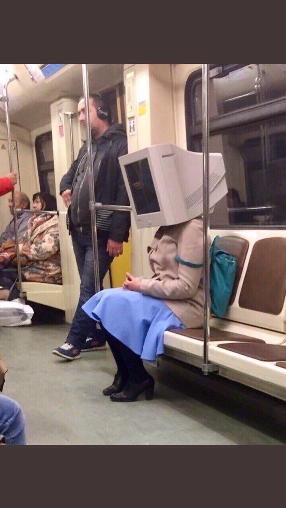 Seltix's tweet image. einfach die frau von plankton