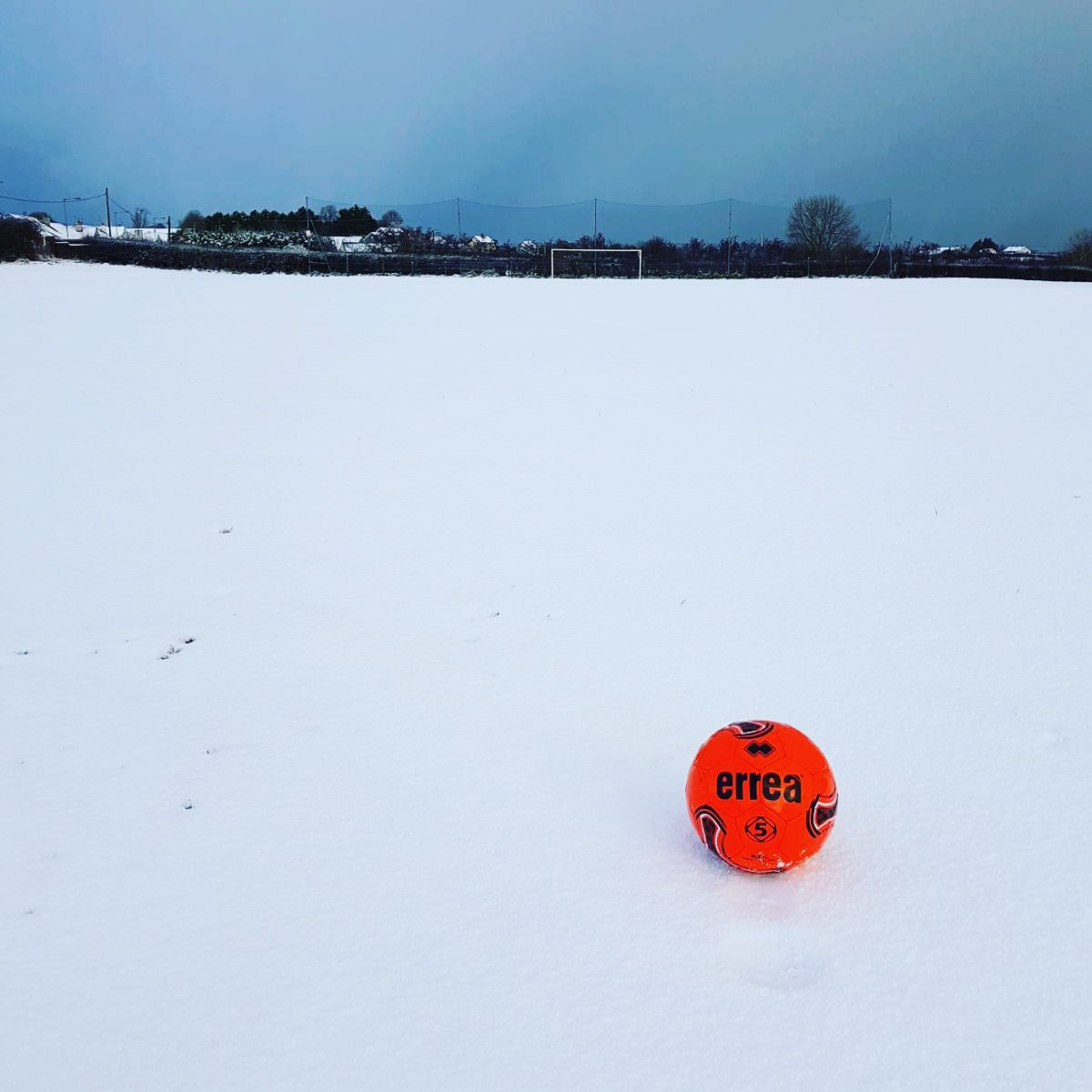 That time of the year again ☃️❄️
<a href="/ErreaOfficial/">Erreà Sport</a> 

#snowisfalling