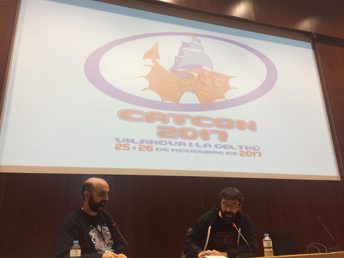 FerrerMMar's tweet photo. RT @sc2f2: Un dels grans protagonistes de la #CATCON2017 ha estat el @DoctorMoriarty. Recupera aquí l'entrevista que li fa @sergiviciana
https://t.co/hL2NMuX3Uy https://t.co/YcGfUQrIzU