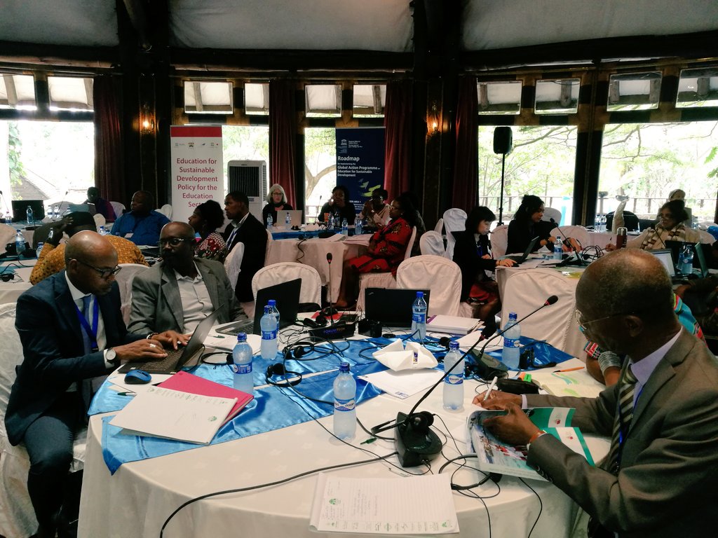 UnescoEast's tweet image. Prosperity is ensured when all activities involve active participation of urban citizens, #investinlearning #exchangeknowledge session on #prosperity &amp;amp; #peace #GAPEsd #ESD