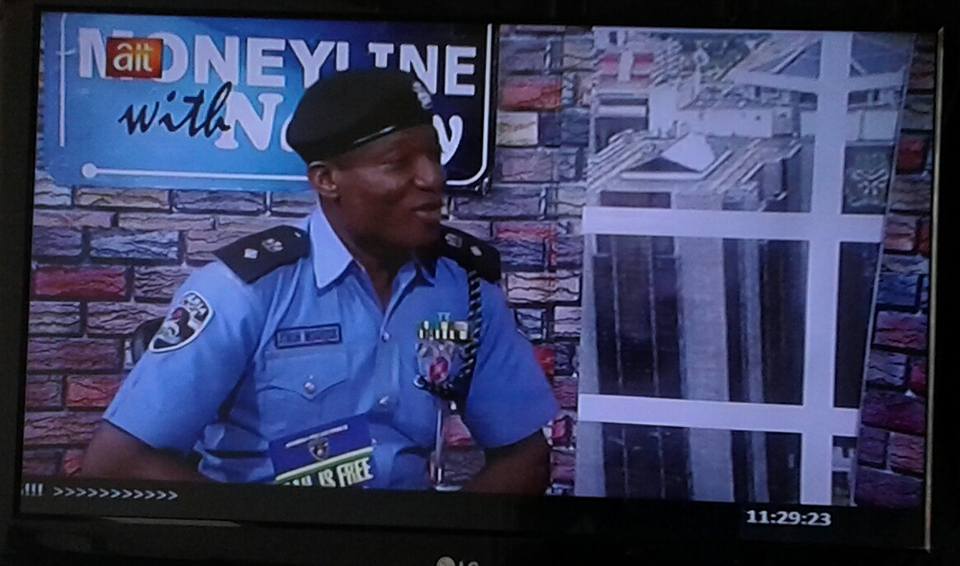 PoliceNG's tweet photo. @policeng FPRO, CSP JImoh Moshood on @moneylineait
#ReformSARS
#SupportFSARS
IGP's Reorganization of SARS
Re-positioning FSARS to respect Human Rights for more efficient and effective service delivery to Nigerians https://t.co/KuUVi6SzQ9