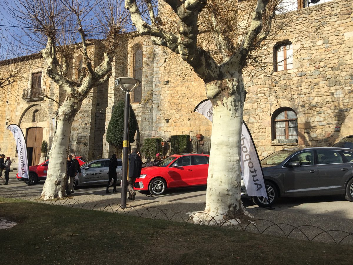 Incatis's tweet photo. Acte inaugural de la 3a edició de la Fira de la Puríssima de #Camprodon #Fpc17
Teniu temps fins diumenge per visitar-la! https://t.co/mhCDX55FXB