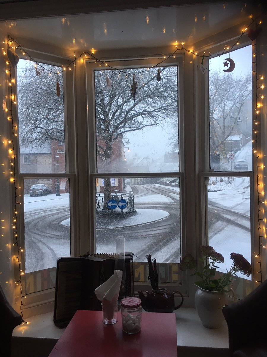 EightySixdUK's tweet photo. Its #snowing in the #ironbridgegorge but we are here so treat your self 👊 #cafe #snowday #homebaked #jamaicangingercake #hasbeancoffee https://t.co/JnJevHLZ9t