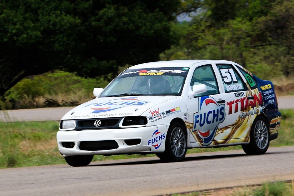 FuchslubesSA's tweet photo. The #BreedonEverard Raceway in #Zimbabwe will host the 1Hr Bike and 3Hr Car Endurance event this weekend. #MONROERacingRSA @SavannahWRacing will race🏍️ the 1-hour race, while @lyleramsay will join #CalvinRademeyer for the 3-hour endurance race in the VW Polo. Good Luck 🏆🏍️🏁 https://t.co/e7zwO5HRX8