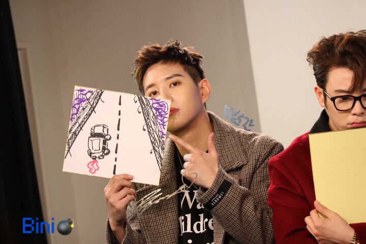 bbomb1997's tweet image. 171208 
니코니코 생방송 #민혁 #비범 #ビボム
오빠가 넘 귀여웡🤢😍💕ㅋㅋㅋ아이시떼루~♡
@BlockB2011