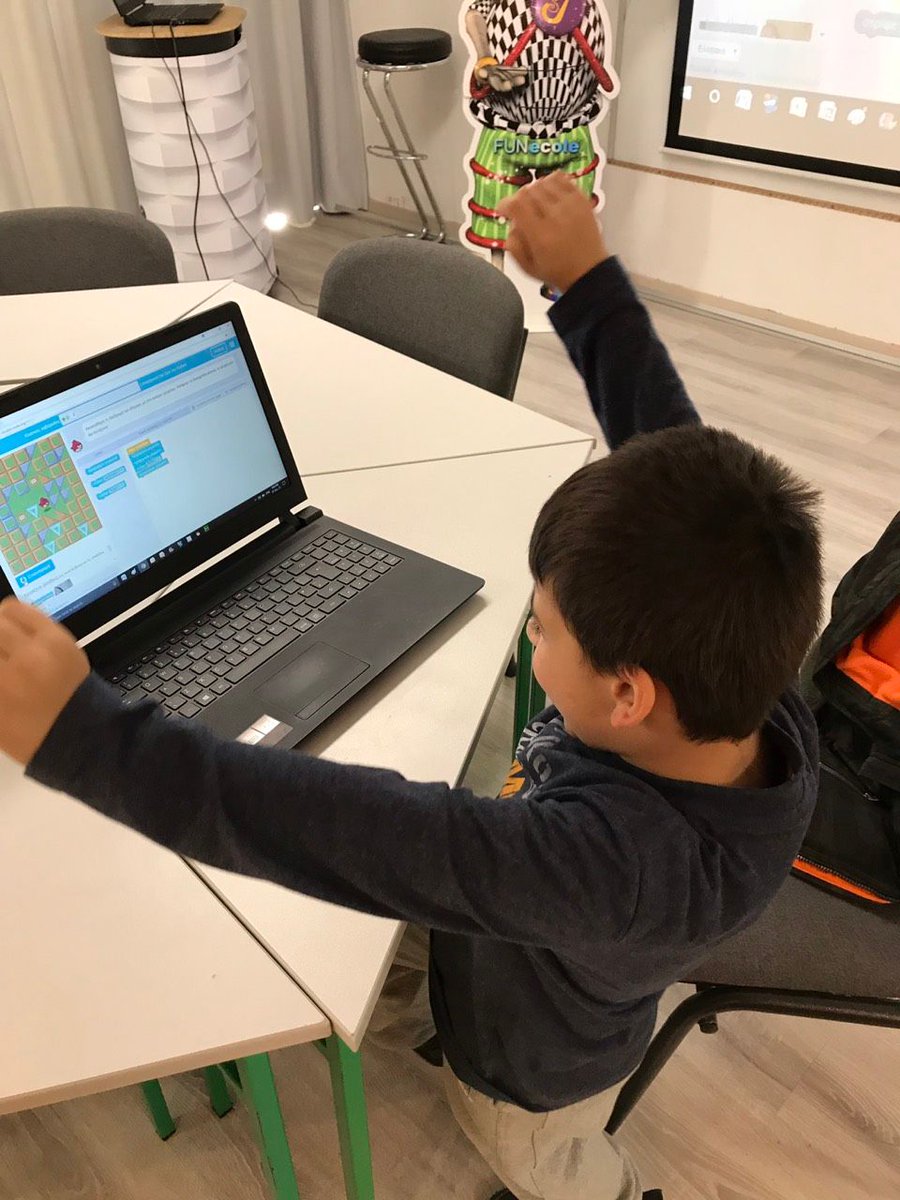 FUNecole's tweet image. Our grade 2 students using coding blocks to complete their #HourOfCode challenge. Well done! #CSEducationWeek #codingtolearn #digiproteam #Cyprus