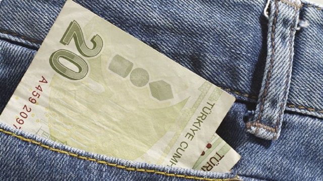 gzt on Twitter: "En güzel kağıt para 20 Türk Lirasıdır! Sadece 20 liranın  yaşatabileceği duygular.. https://t.co/HgNNjhvHcO https://t.co/J4VZ8V3saA"  / Twitter