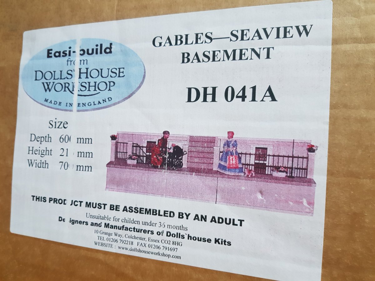 DollsHouseStore's tweet image. #DealOfTheDay Gables/Sea view basement flat packed and bare wood £85 collection only.