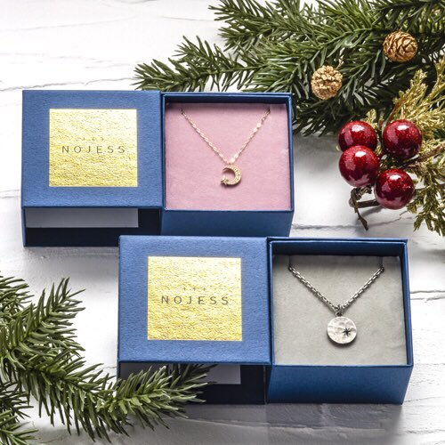 Twitter पर Nojess ノジェス ノジェス Web限定 ペアネックレス ノジェス Web限定でペアネックレスが登場しました さりげなく着けられるムーンモチーフのネックレス デイリーにもおすすめです A S Online Store Https T Co Eberymqhfk Zozotown