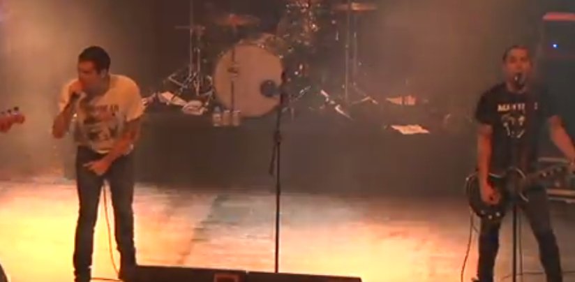 #BIDEOA Ikusi <a href="/ArkadaSocial/">ARKADA SOCIAL</a> taldeak bart @plateruena n emandako kontzertua eitb.eus/eu/gaztea/gazt… <a href="/durangokoazoka/">Durangoko Azoka</a> #52DA