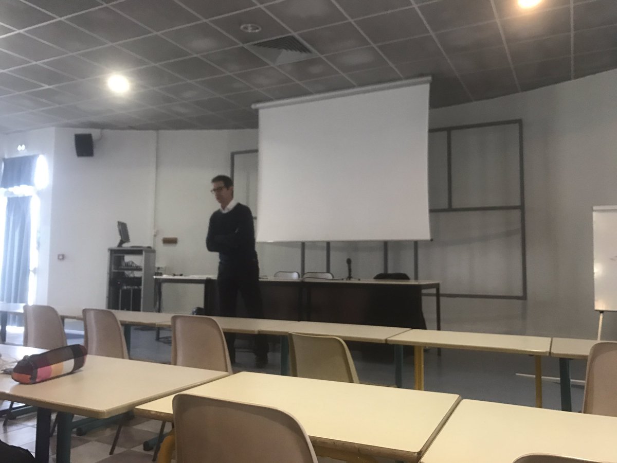 ProTailyne's tweet photo. Début de conférence de Mr. De Bellerive sur les risques à l'international #ConfCI #BTSCI #InternationalTrade 🌎✈️ https://t.co/equDzibEht
