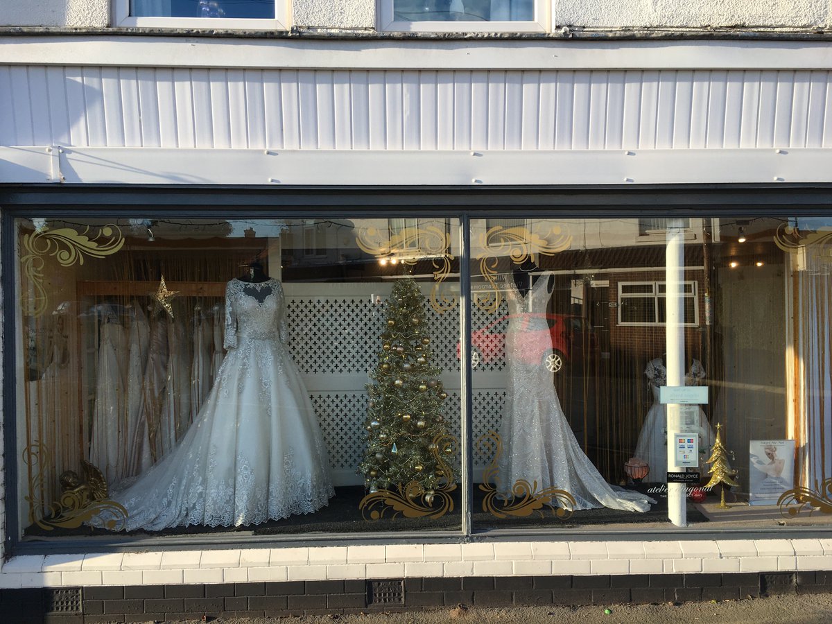 nbbinvest's tweet photo. Forget Me Not Bridal Wear https://t.co/sOZqOXk2Ol with their festive bridal entry into the #Christmas windows competition 2017 #Nuneaton #Bedworth #NBwindows17 @NBBCouncil @FSBWarksCov @FindaBizuk @Warwickshire_CC https://t.co/ch78WzH6zh