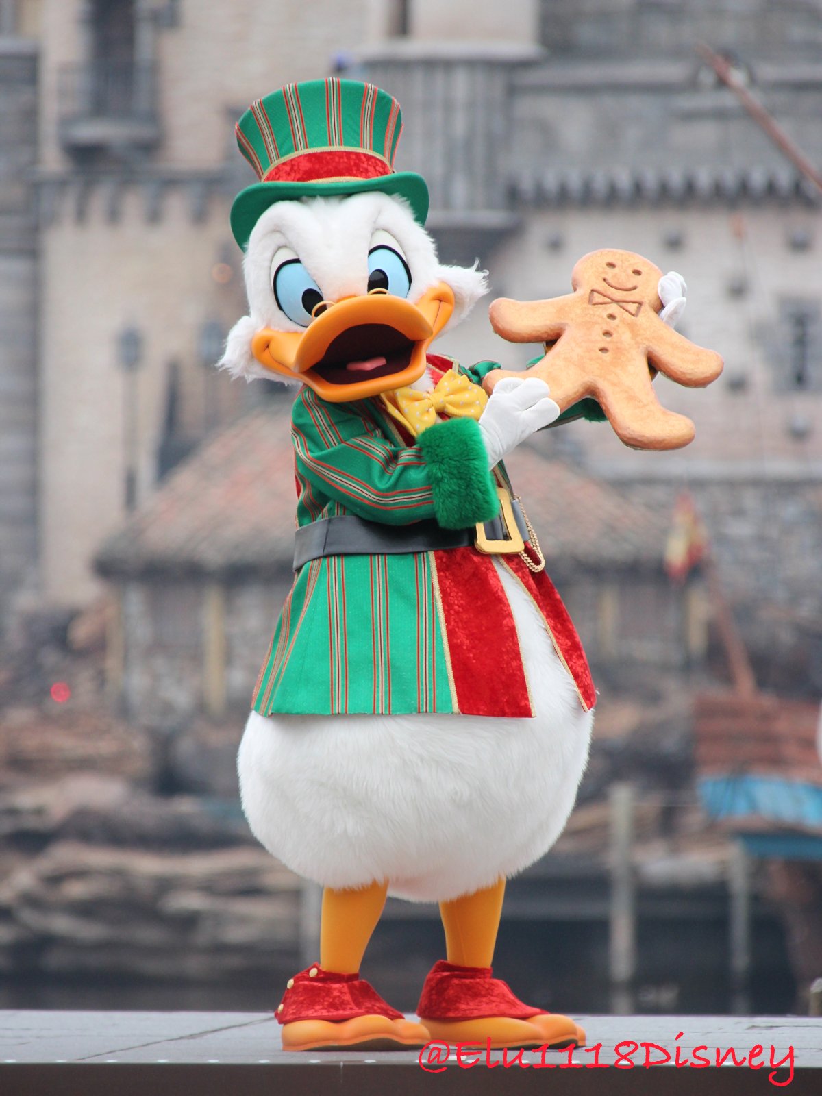 ディズニー　クリスマス　フィギュア　ジンジャーブレッド ディズニー クリスマス フィギュア ジンジャーブレッド Amazon