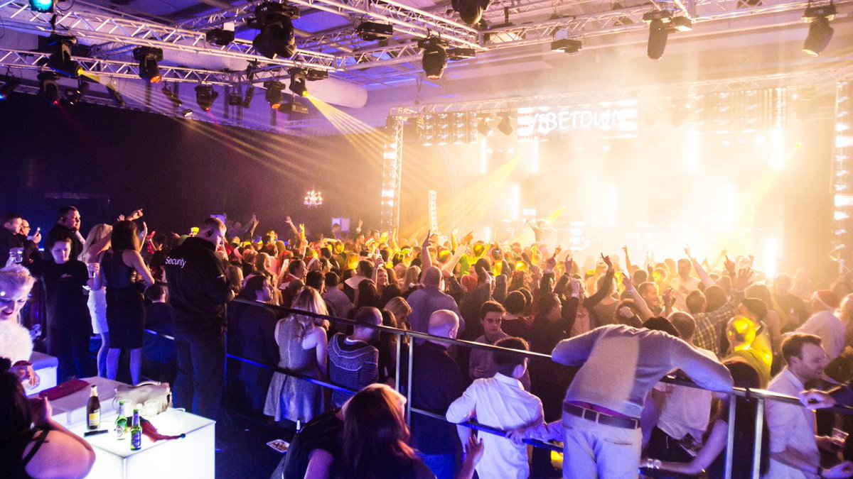 Feast your eyes on a selection of some of our biggest, best #events: ow.ly/QjPH30h367N Which do you wish you were at the most? #AudioVisual #AV