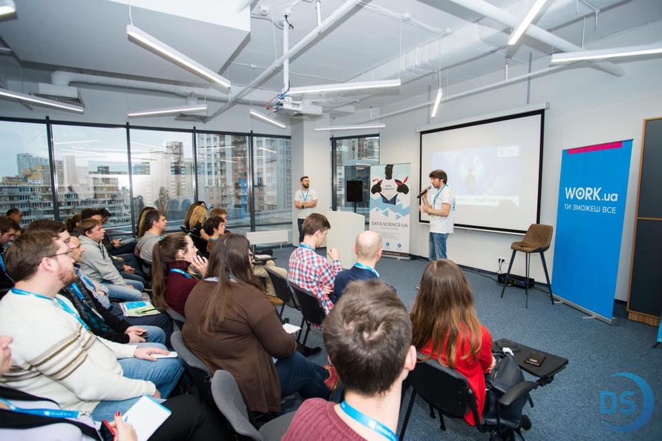 OsaHp's tweet photo. Some spotlights from #datascienceua conference. 
Our kind thanks to organizers for the outstanding event!

#OSAHybridPlatform #DataScienceUA #BigData #DataSensing #MachineLearning #FMCG #RetailTech #AI #IR #Blockchain #NewWorld #OSAHP https://t.co/irH06FIU2v