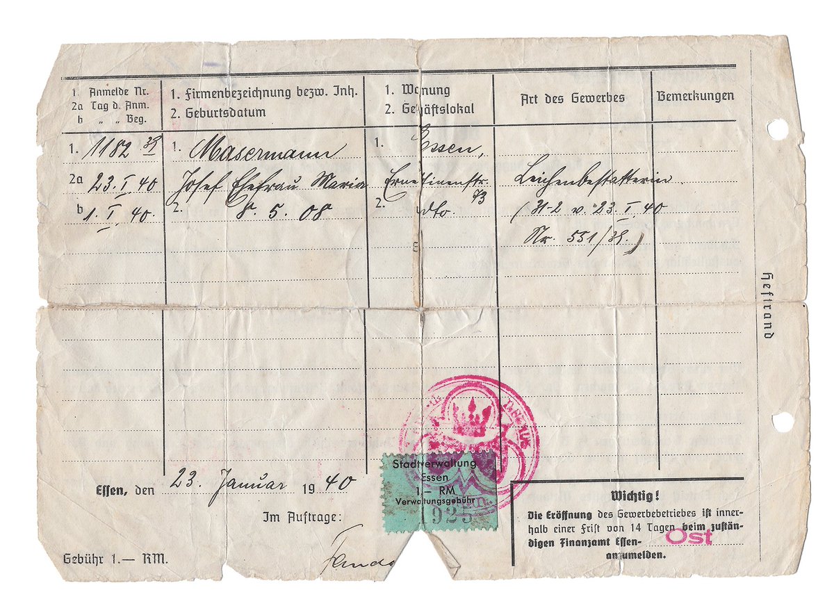 Vererbt von der Mutter auf die Tochter, auf die Enkelin, auf die Urenkelin: Seit vier Generationen leiten Frauen das  Bestattungsunternehmen Masermann-Neumann. Das ist ungewöhnlich für Familienbetriebe und ziemlich einmalig in dieser Branche. #frauenpower #frauen #starkefrauen