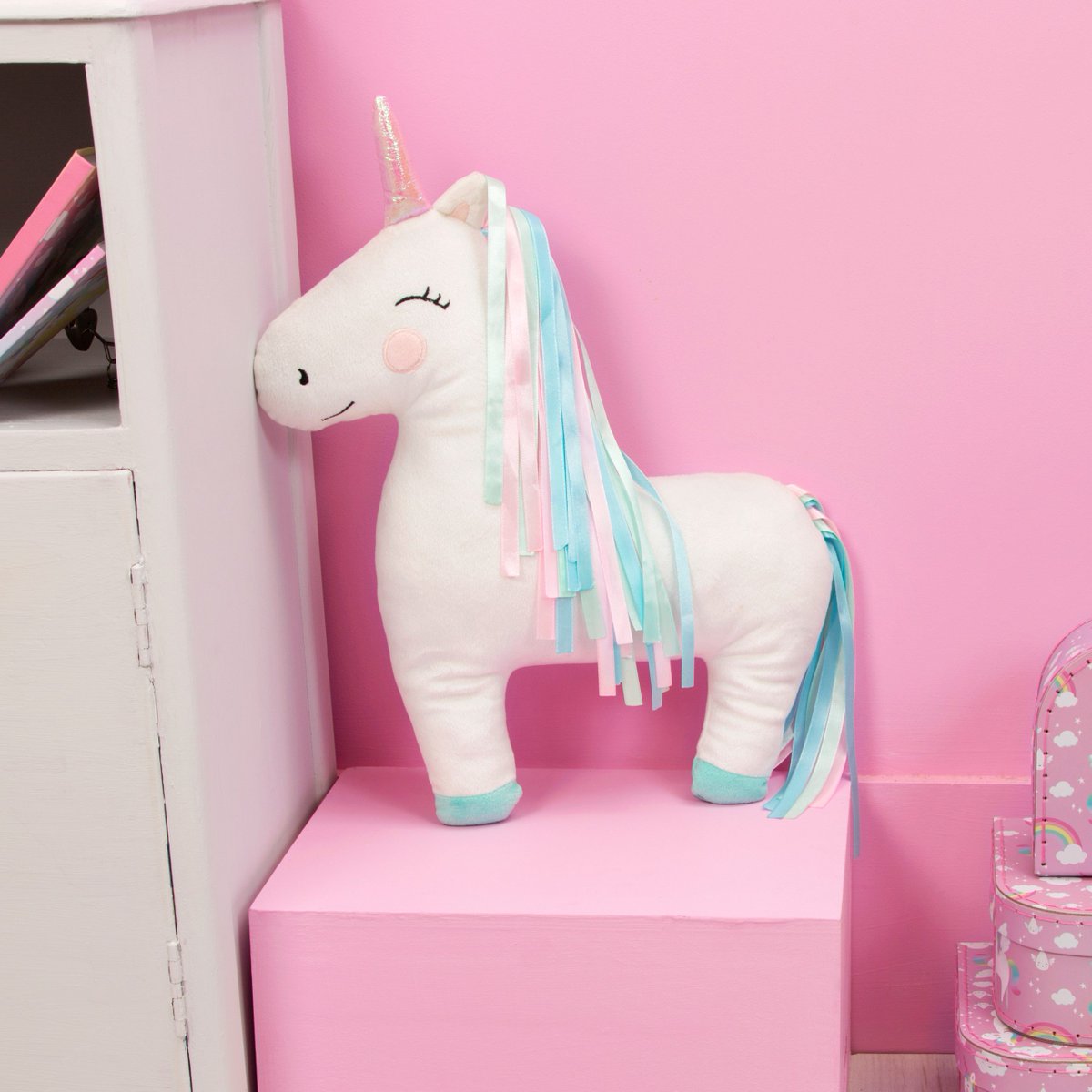 sassandbelle's tweet image. We’re giving away one of our magical Rainbow #Unicorn cushions for an extra special #gift this Christmas! Simple RT &amp;amp; Follow for the chance to #win.