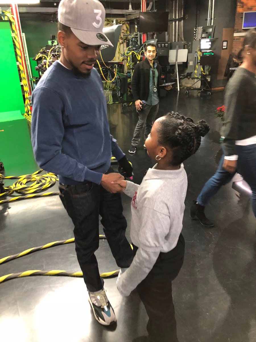 Awesome moment when @chancetherapper congratulated Laleeh, our Friday Forecaster, on a job well done. So sweet. @SocialWorks_Chi #wgntoydrive @WGNMorningNews