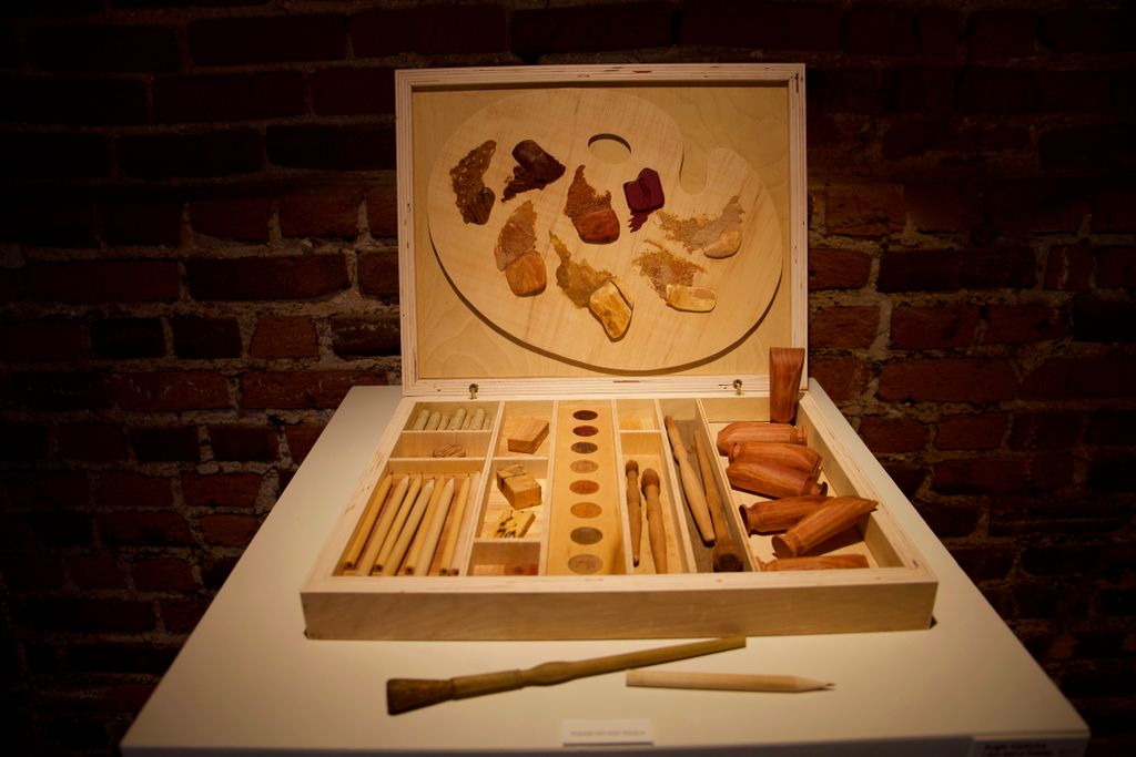 Join us over at the <a href="/ChryslerMuseum/">Chrysler Museum</a> Glass Studio today at noon for a FREE glassblowing demo featuring Angie VanDyke! The staff will turn Angie's vision into glass. After the demo, head over to Glass Wheel to see Angie's work in our current exhibition, ACT TWO! #GlassWheelStudio