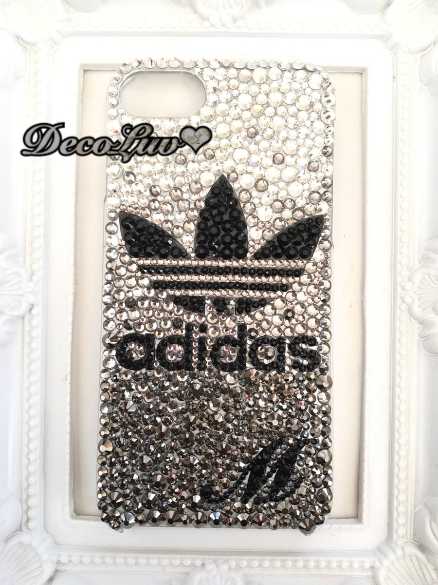 Decoluv キラキラデコオーダー受付中 Di Twitter Adidas風iphoneケース イニシャル入りオーダーありがとうございました ガラスストーンでキラキラ グレー系グラデーションベースとってもカッコよかったです デコ電オーダーメイドお気軽にお問い合わせ Decoluv キラキラデコオーダー受付中 Di Twitter Adidas風iphoneケース イニシャル入りオーダーありがとうございました ガラスストーンでキラキラ グレー系グラデーションベースとってもカッコよかったです デコ電オーダーメイドお気軽にお問い合わせ