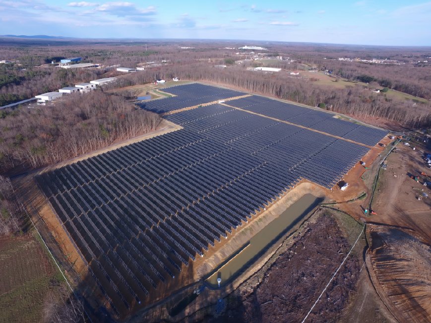 CoronalEnergy's tweet photo. Today's view above our 40 acre, 5MW Palmer #solar Center, near completion in rural Troy, Virginia. #coronalenergy's pair of sites under construction for @MyCVEC are the largest solar projects dedicated to an electric co-op in the state. @NRECANews #coronalenergy @MDVSEIA https://t.co/rnm1gauqC6