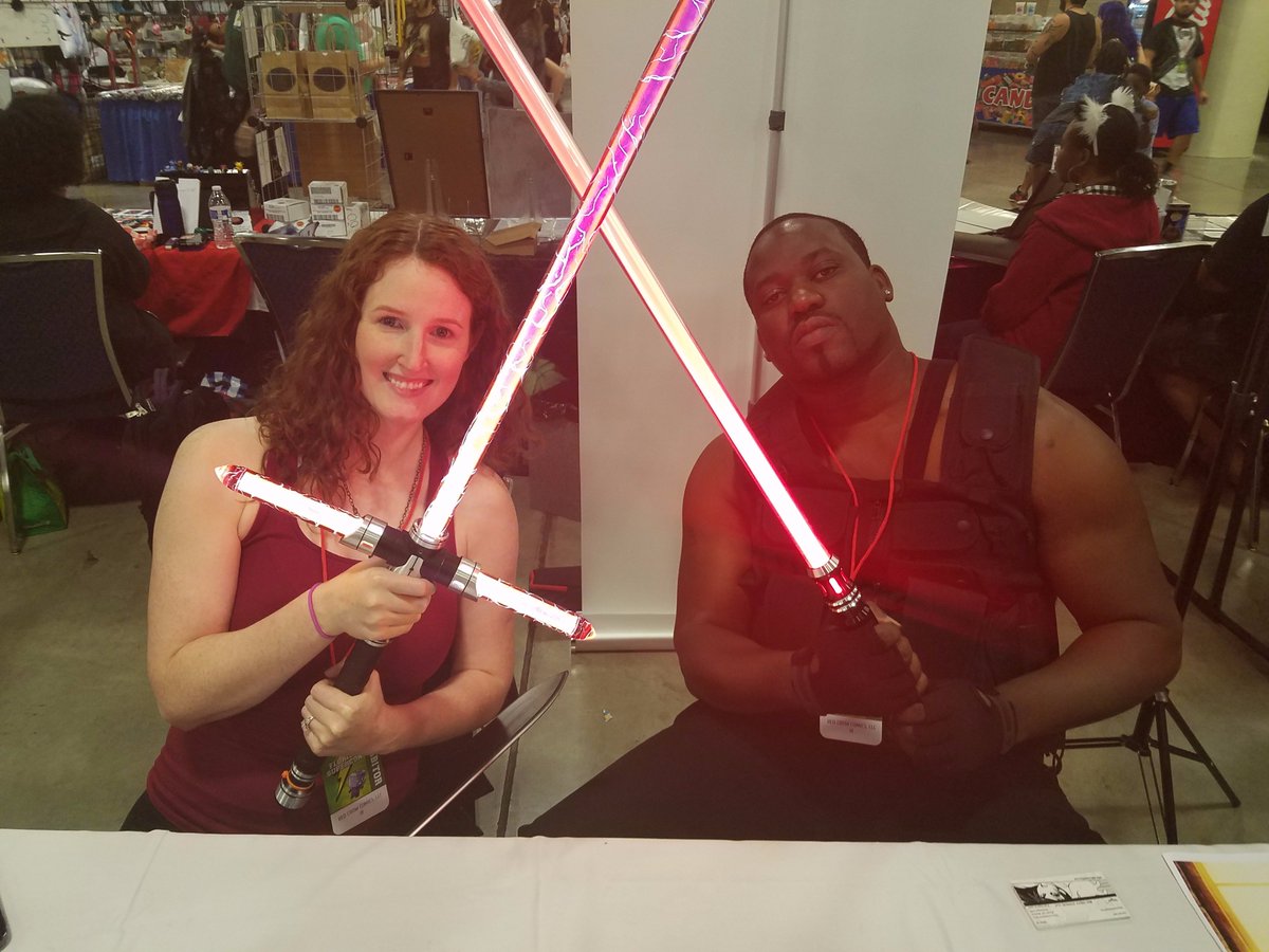 RedCrowComics's tweet photo. Agents of Red Crow Comics! 😀😀 @SaltaComic @bermudacitycmc #comicverse #cosplay #cosplayer #superhero #superheroes #redcrowcomics #comicfans #comicheroes #comiccon #comiccon2017 #indiecomics #indieartist #artist #actors #actorslife #acting #cosplaysidebyside #cosplay2017 #actor https://t.co/AzfnwGmfM8