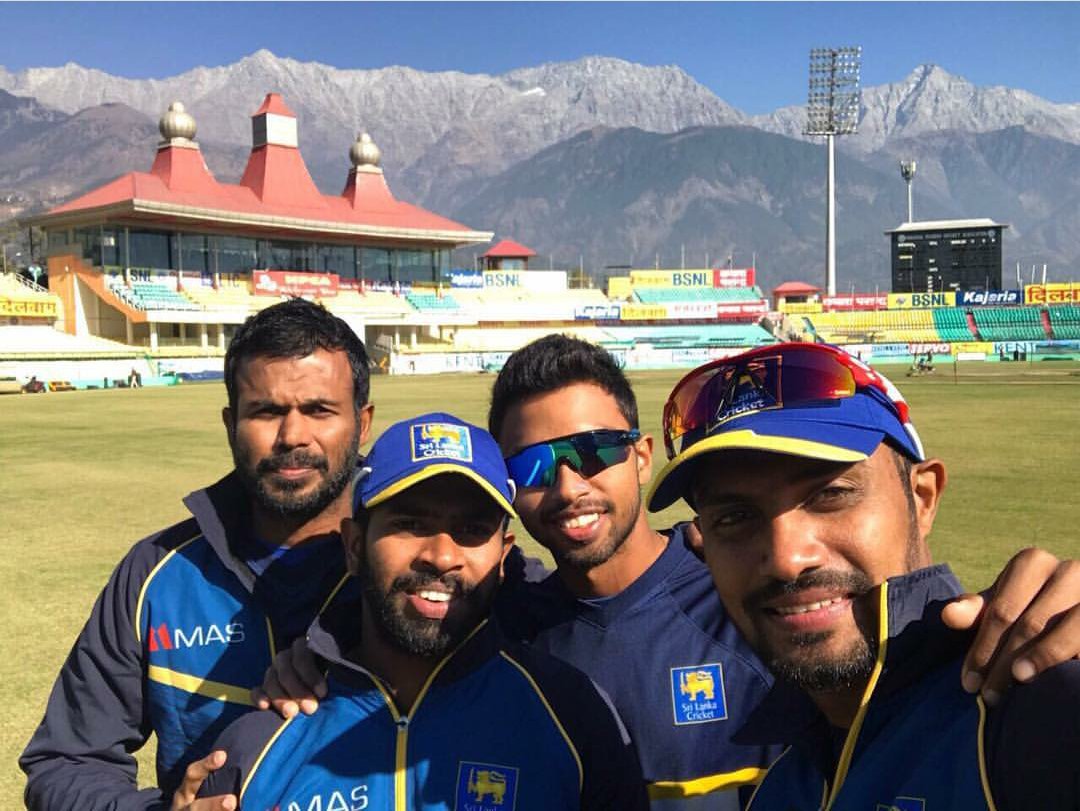 Dilki_97's tweet photo. @upultharanga44 @NiroshanDikka #sadeera_samarawickrama #dhanushka_gunathilaka
#in_india #sl_vs_ind #odi_matches #all_the_best https://t.co/9K6MyRBWXk