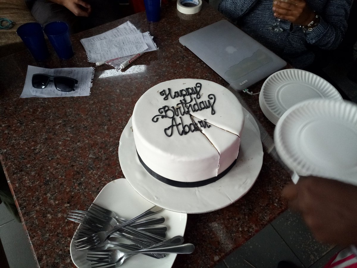 diopadou's tweet photo. So i got a birthday surprise from my #EAMLab2017 team. Alhamdoulilah ! https://t.co/EWFcbbzrL8