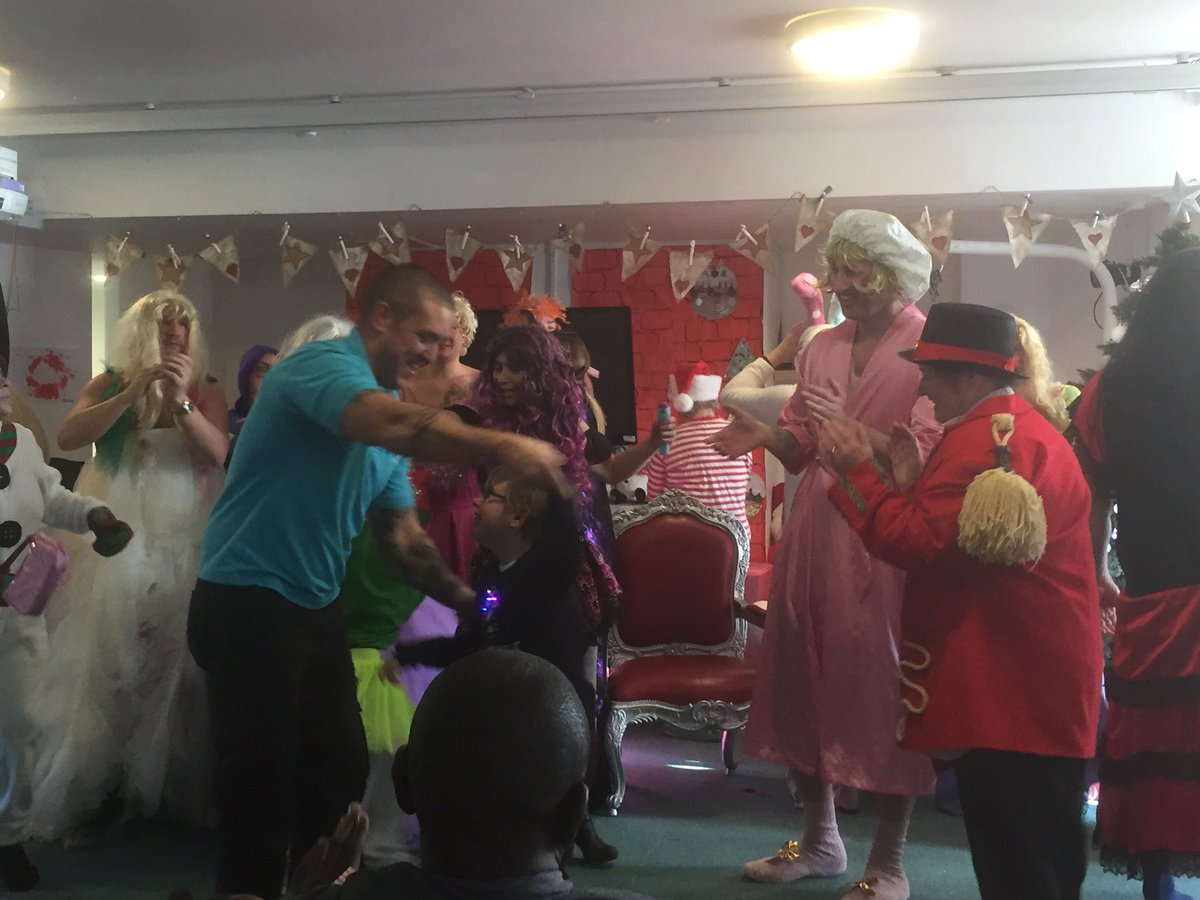 Stay_at_DVCP's tweet photo. Privileged to attend the Ty Hafan Xmas Panto this morning RCT Mayor Margaret Tegg enjoyed her Cwtch with Santa as well! #topcause #RCT #MerryChristmas https://t.co/k1oTeG5d3S