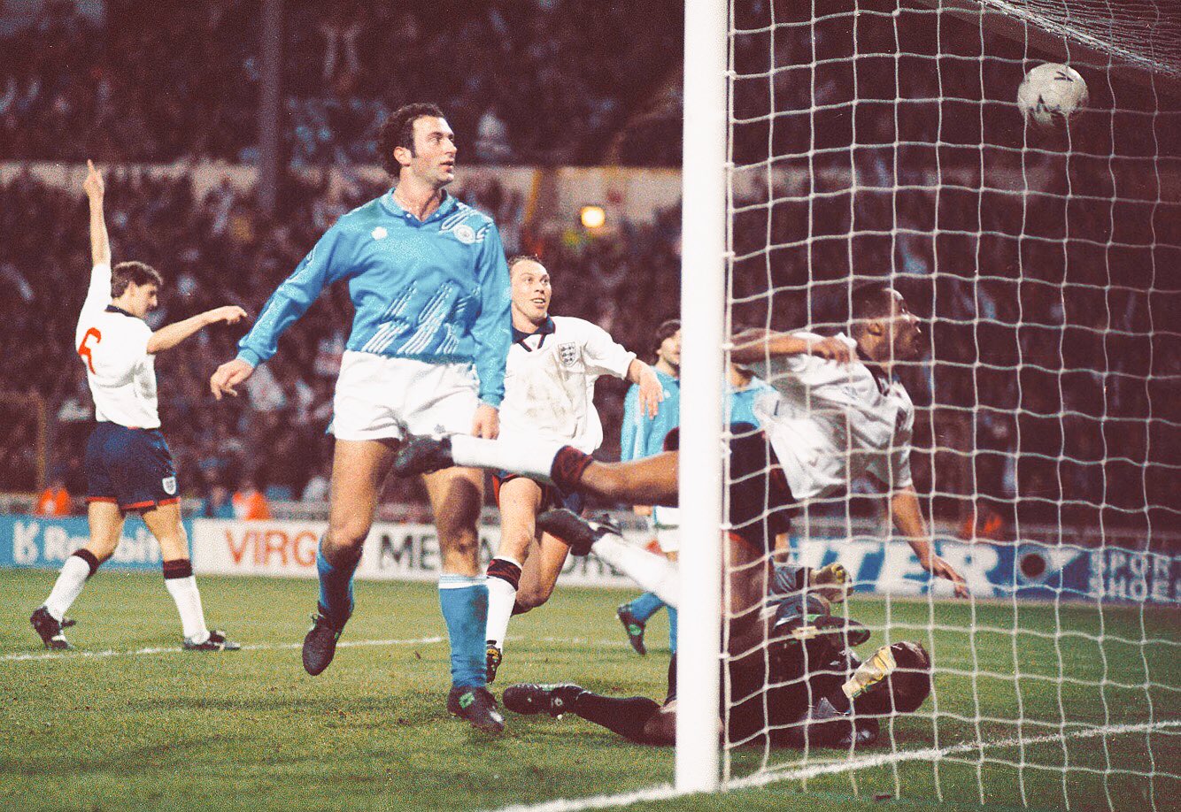 Happy birthday, Les Ferdinand! Here he is smashing one in the top corner against San Marino at     