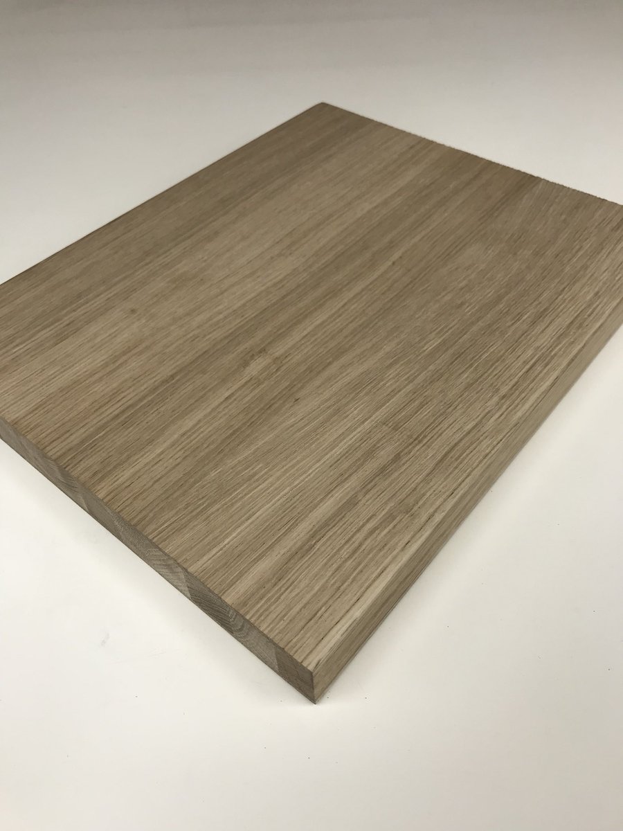 think_timber's tweet photo. Who’s got a use for these #Oak Boards. Thick face veneers and engineered core. Lengths available up to 2500mm in a good range of widths and thicknesses. #Timber #ThinkTimber https://t.co/HtRhxblppJ https://t.co/IoZAnwUzeJ