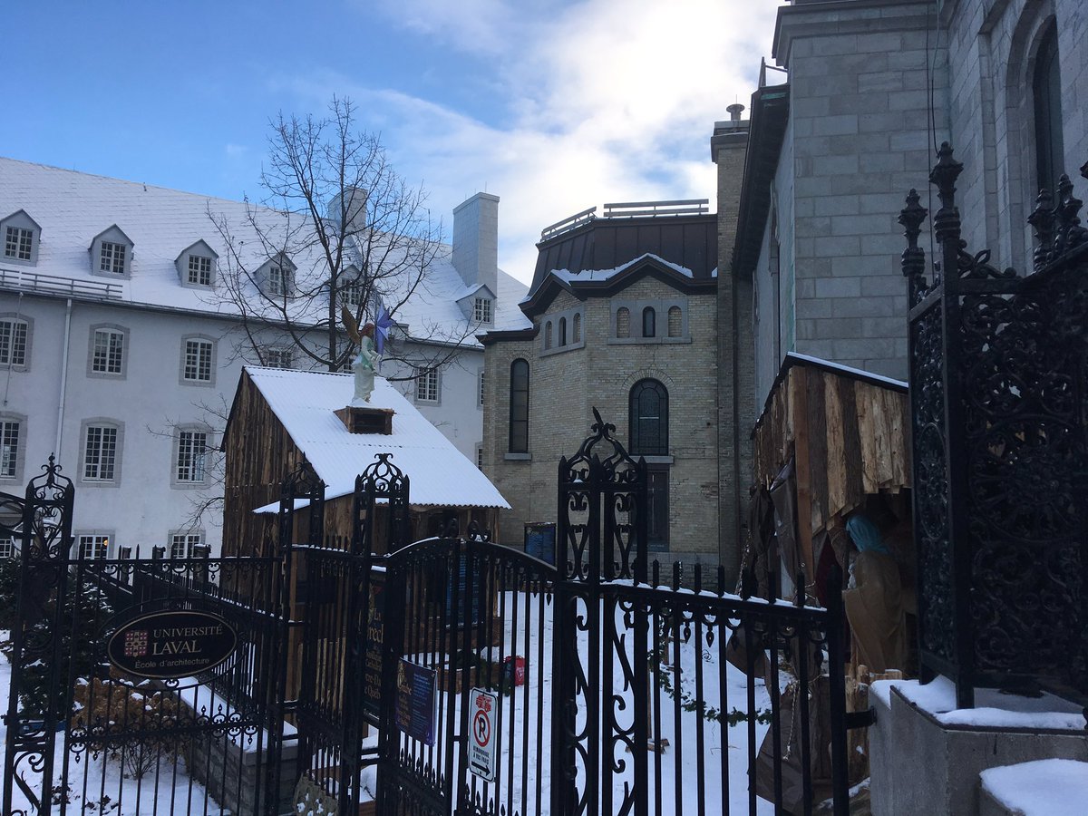 Hâte de faire découvrir la nouvelle crèche grandeur nature de la cathédrale <a href="/NotreDameQuebec/">Notre-Dame de Québec</a> ce matin aux médias #villeQuébec. Ouverture au public demain midi, accès en avant-première après messe #ImmaculéConception vers 21h.